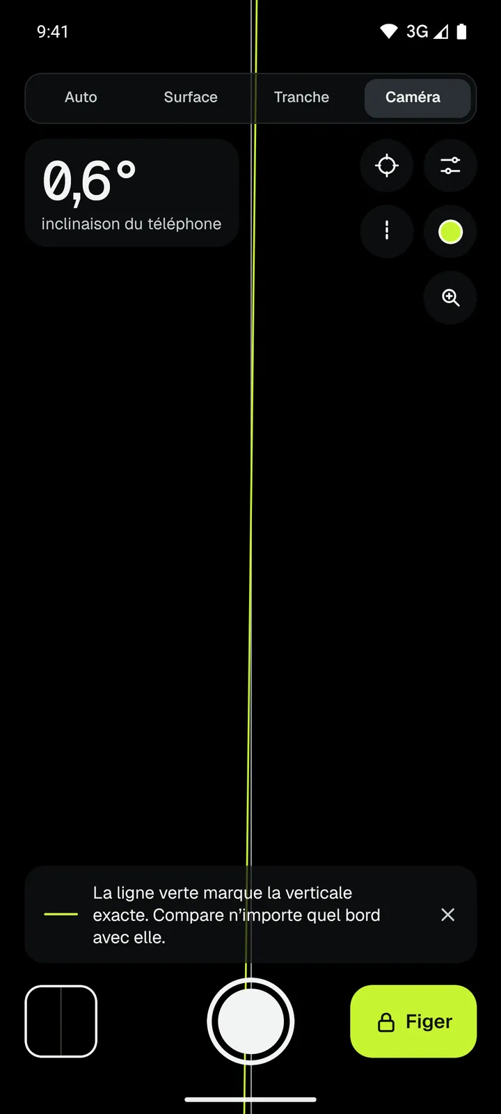 Loodis en mode Caméra : ligne verte de verticale exacte sur l’image, avec l’inclinaison du téléphone